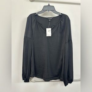 NWT Banana Republic blouse in Black size M